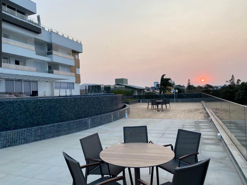 Apartamento Design Com Piscina E Vista Espetacular Florianópolis Exteriér fotografie